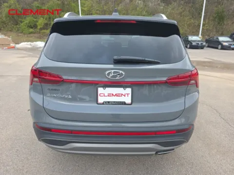 More photos of 2023 Hyundai Santa Fe SEL at Clement Chrysler Dodge Jeep Ram Columbia, IL