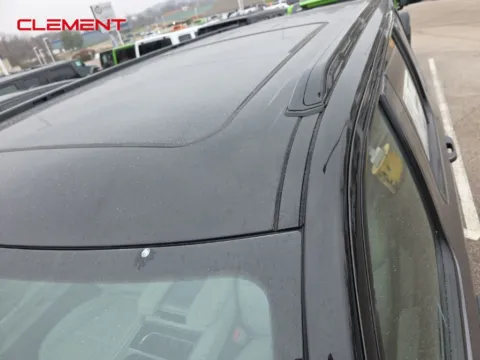 More photos of 2025 Jeep Wagoneer Series II at Clement Chrysler Dodge Jeep Ram Columbia, IL