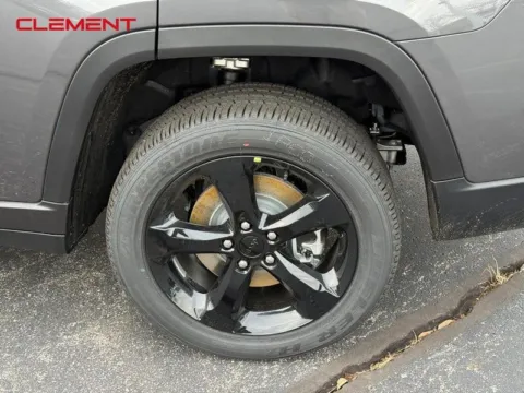 More photos of 2025 Jeep Grand Cherokee L Altitude X at Clement Chrysler Dodge Jeep Ram Columbia, IL