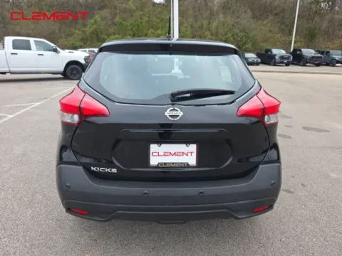 More photos of 2020 Nissan Kicks S at Clement Chrysler Dodge Jeep Ram Columbia, IL