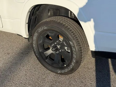 More photos of 2026 Ram 1500 Big Horn/Lone Star at Clement Chrysler Dodge Jeep Ram Columbia, IL