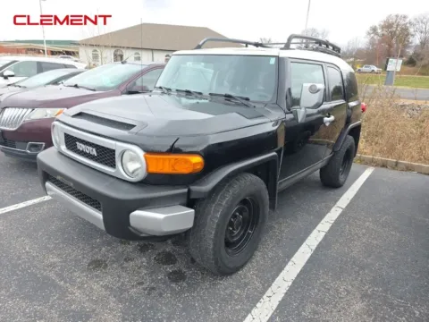 Black 2011 Toyota FJ Cruiser for sale in Columbia, IL