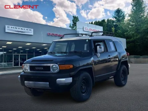 Black 2011 Toyota FJ Cruiser for sale in Columbia, IL