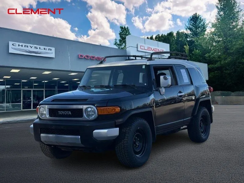 Black 2011 Toyota FJ Cruiser for sale in Columbia, IL