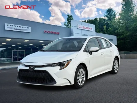 White 2020 Toyota Corolla LE for sale in Columbia, IL