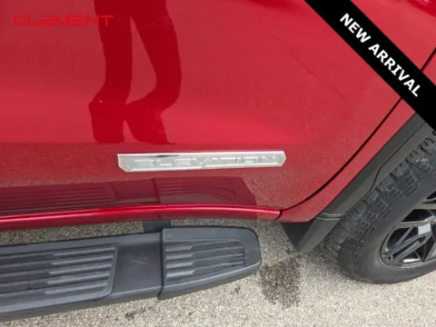 More photos of 2021 GMC Sierra 1500 Elevation at Clement Chrysler Dodge Jeep Ram Columbia, IL