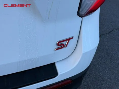 More photos of 2021 Ford Explorer ST at Clement Chrysler Dodge Jeep Ram Columbia, IL