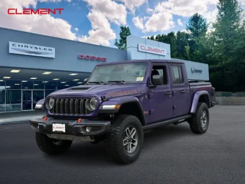 Purple 2026 Jeep Gladiator Mojave for sale in Columbia, IL