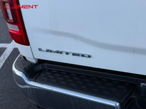 More photos of 2022 Ram 3500 Limited at Clement Chrysler Dodge Jeep Ram Columbia, IL