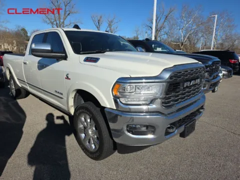 White 2022 Ram 3500 Limited for sale in Columbia, IL