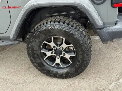 More photos of 2018 Jeep Wrangler Rubicon at Clement Chrysler Dodge Jeep Ram Columbia, IL