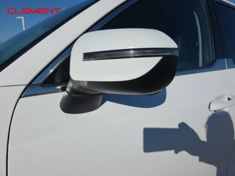 More photos of 2021 Kia Telluride EX at Clement Chrysler Dodge Jeep Ram Columbia, IL