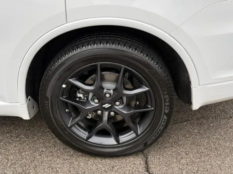 More photos of 2026 Dodge Durango GT Premium HEMI V8 at Clement Chrysler Dodge Jeep Ram Columbia, IL