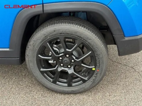 More photos of 2026 Jeep Compass Latitude at Clement Chrysler Dodge Jeep Ram Columbia, IL