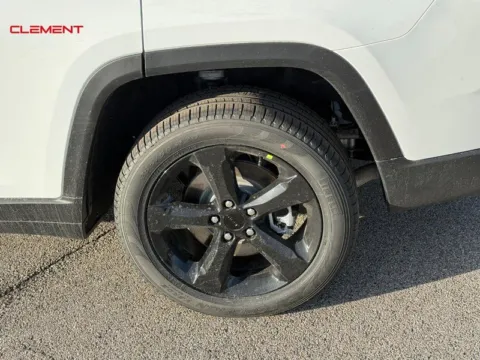 More photos of 2025 Jeep Grand Cherokee L Limited at Clement Chrysler Dodge Jeep Ram Columbia, IL