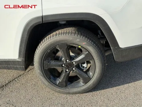 More photos of 2025 Jeep Grand Cherokee L Limited at Clement Chrysler Dodge Jeep Ram Columbia, IL