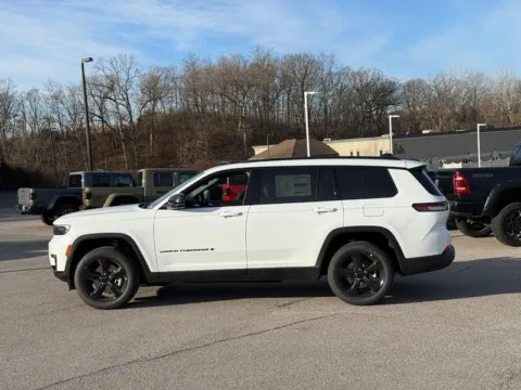 Photos of 2025 Jeep Grand Cherokee L Limited for sale in Columbia, IL at Clement Chrysler Dodge Jeep Ram Columbia