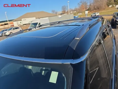 More photos of 2021 Nissan Armada Platinum at Clement Chrysler Dodge Jeep Ram Columbia, IL