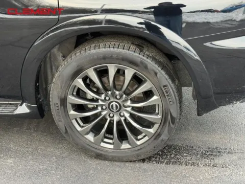 More photos of 2021 Nissan Armada Platinum at Clement Chrysler Dodge Jeep Ram Columbia, IL