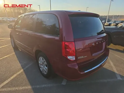 More photos of 2016 Dodge Grand Caravan SE at Clement Chrysler Dodge Jeep Ram Columbia, IL