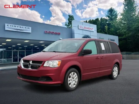 Red 2016 Dodge Grand Caravan SE for sale in Columbia, IL