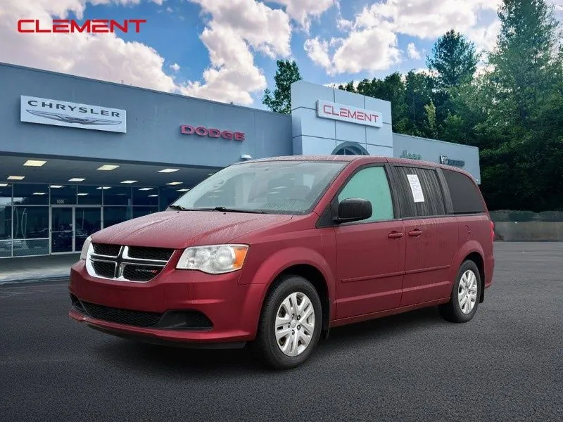 Red 2016 Dodge Grand Caravan SE for sale in Columbia, IL