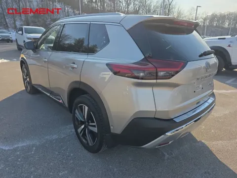 More photos of 2022 Nissan Rogue Platinum at Clement Chrysler Dodge Jeep Ram Columbia, IL