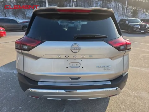 More photos of 2022 Nissan Rogue Platinum at Clement Chrysler Dodge Jeep Ram Columbia, IL