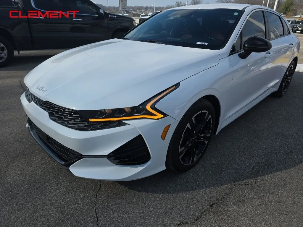 White 2023 Kia K5 GT-Line for sale in Columbia, IL