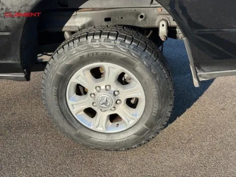 More photos of 2019 Ram 2500 Big Horn at Clement Chrysler Dodge Jeep Ram Columbia, IL