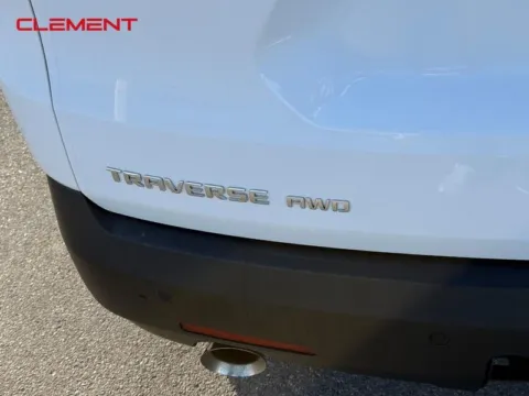 More photos of 2019 Chevrolet Traverse 3LT at Clement Chrysler Dodge Jeep Ram Columbia, IL