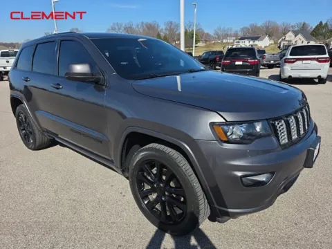 Gray 2018 Jeep Grand Cherokee Altitude for sale in Columbia, IL