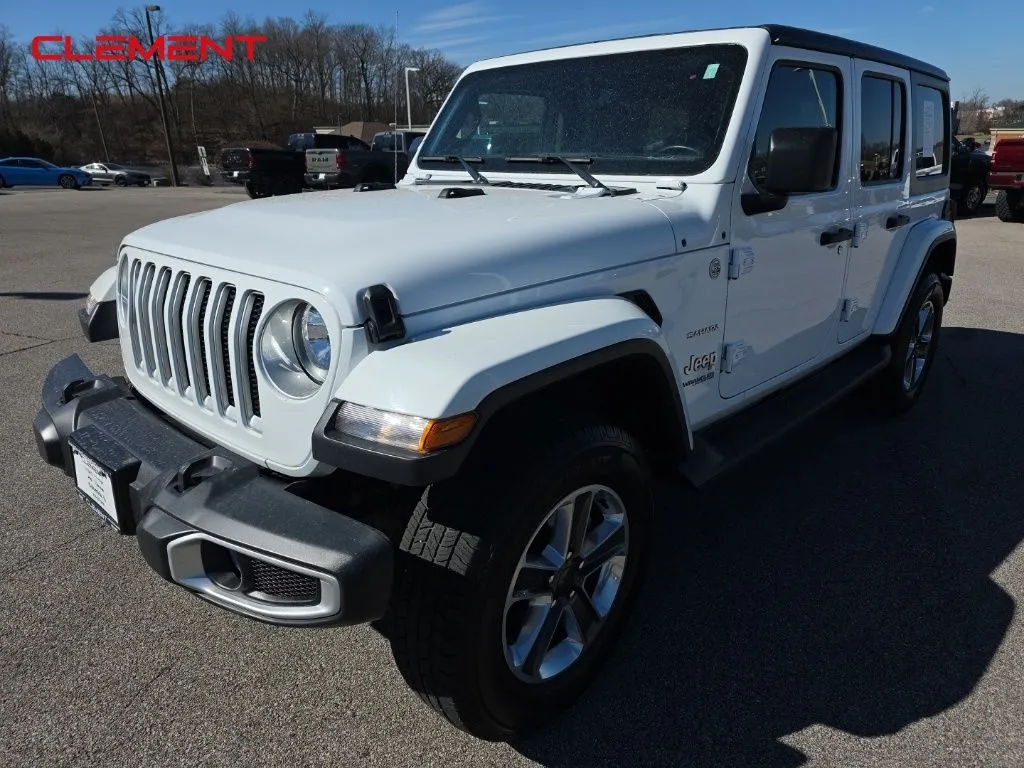 White 2019 Jeep Wrangler Unlimited Sahara for sale in Columbia, IL