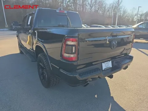 More photos of 2022 Ram 1500 Laramie at Clement Chrysler Dodge Jeep Ram Columbia, IL
