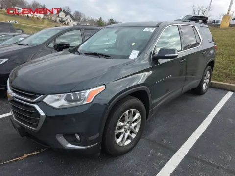 Gray 2019 Chevrolet Traverse 3LT for sale in Columbia, IL
