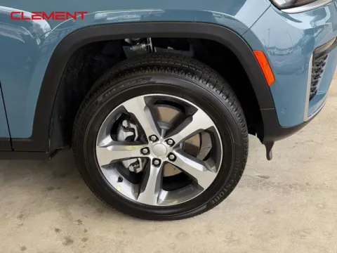 More photos of 2026 Jeep Grand Cherokee L Limited at Clement Chrysler Dodge Jeep Ram Columbia, IL