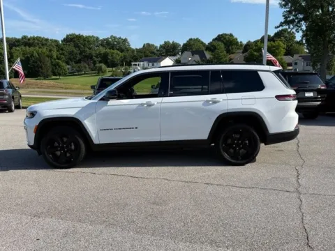 Photos of 2026 Jeep Grand Cherokee L Limited for sale in Columbia, IL at Clement Chrysler Dodge Jeep Ram Columbia
