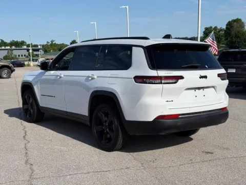 Another view of 2026 Jeep Grand Cherokee L Limited for sale in Columbia, IL at Clement Chrysler Dodge Jeep Ram Columbia