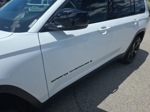 More photos of 2026 Jeep Grand Cherokee L Limited at Clement Chrysler Dodge Jeep Ram Columbia, IL