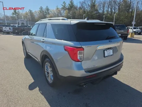 More photos of 2023 Ford Explorer Limited at Clement Chrysler Dodge Jeep Ram Columbia, IL