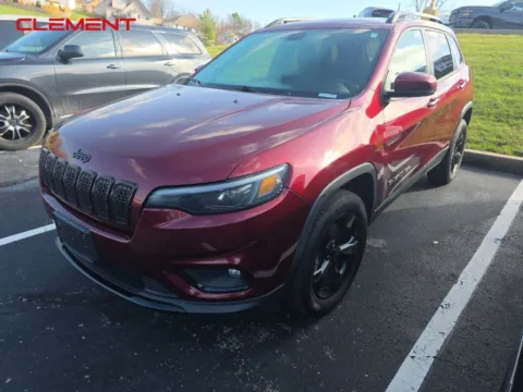 Red 2020 Jeep Cherokee Altitude for sale in Columbia, IL