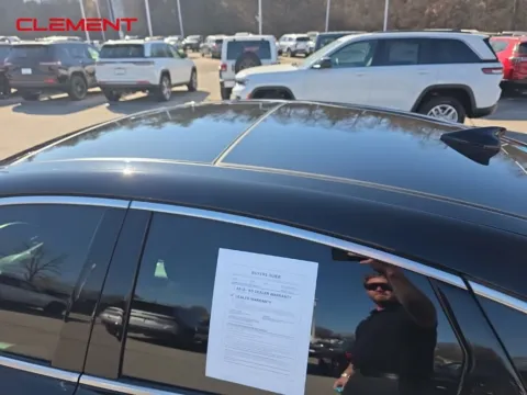 More photos of 2024 Hyundai Sonata SEL at Clement Chrysler Dodge Jeep Ram Columbia, IL