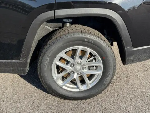 More photos of 2026 Jeep Grand Cherokee L Laredo at Clement Chrysler Dodge Jeep Ram Columbia, IL