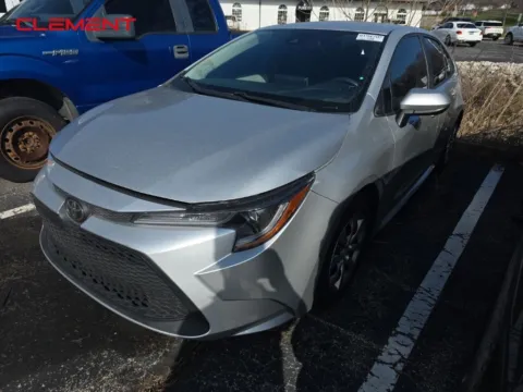 Silver 2021 Toyota Corolla LE for sale in Columbia, IL