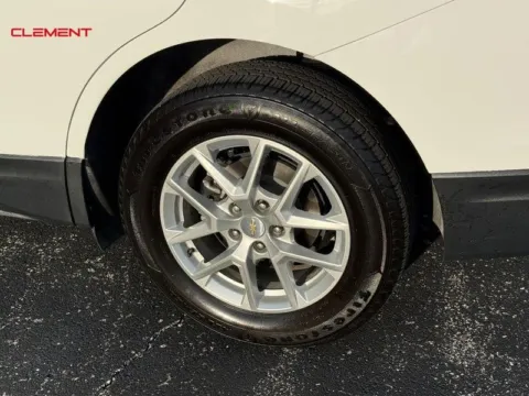 More photos of 2023 Chevrolet Equinox LT at Clement Chrysler Dodge Jeep Ram Columbia, IL