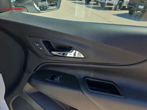 More photos of 2023 Chevrolet Equinox LT at Clement Chrysler Dodge Jeep Ram Columbia, IL