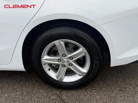 More photos of 2024 Chevrolet Malibu LS at Clement Chrysler Dodge Jeep Ram Columbia, IL