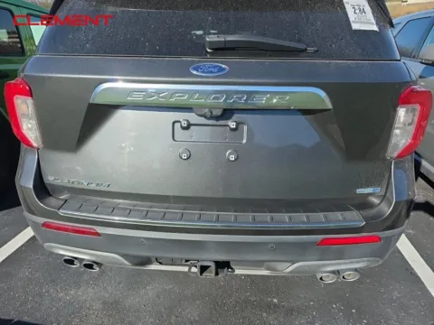 More photos of 2020 Ford Explorer Platinum at Clement Chrysler Dodge Jeep Ram Columbia, IL