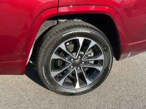 More photos of 2023 Jeep Grand Cherokee L Overland at Clement Chrysler Dodge Jeep Ram Columbia, IL