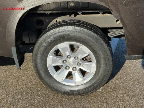 More photos of 2020 Chevrolet Silverado 1500 LT at Clement Chrysler Dodge Jeep Ram Columbia, IL